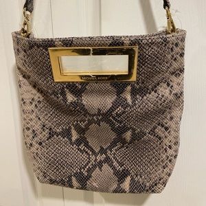 MICHAEL by Michael Kors Berkley messenger bag. Snake print w gold accents NWT